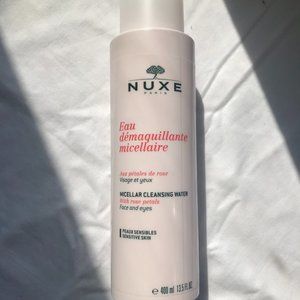 Micellar cleansing water with rose petals